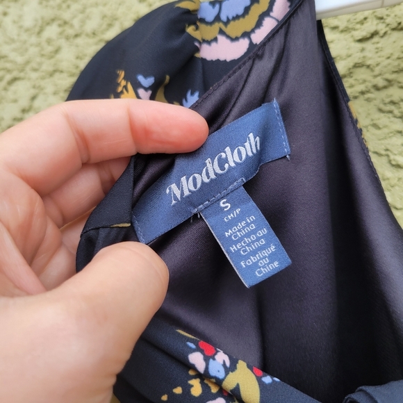 NWT ModCloth A Major Moment Black Floral Maxi Dress - Picture 5 of 5